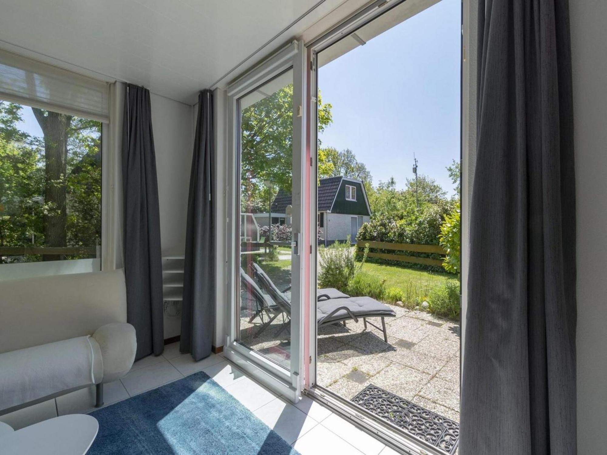 Campanula 52- Sint Maartenszee Sint Maartensvlotbrug Buitenkant foto